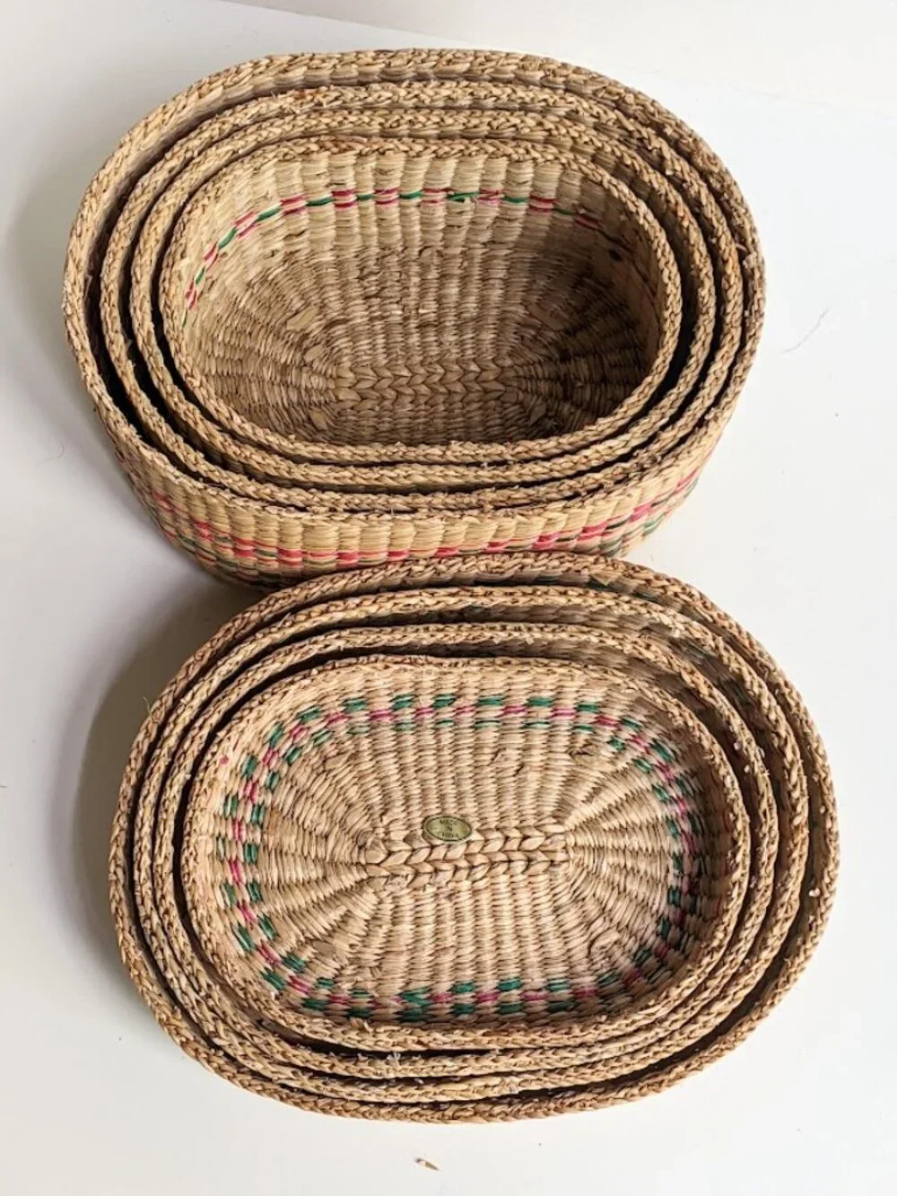 Vtg Sweet Grass Oval Nesting / Stacking Baskets Small Lidded Storage Boxes Set